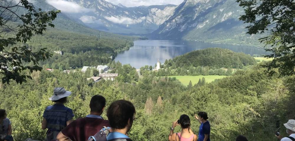 Vandrovc-Globetretter, Easy to moderate hiking in Slovenia, Bohinj Lake 