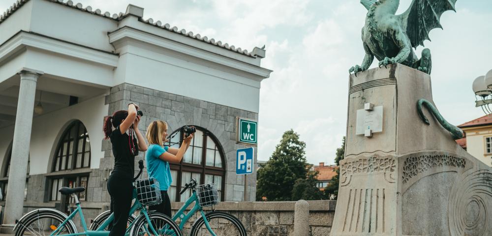 Private Ljubljana city bike tour, Dragon bridge, Ljubljana